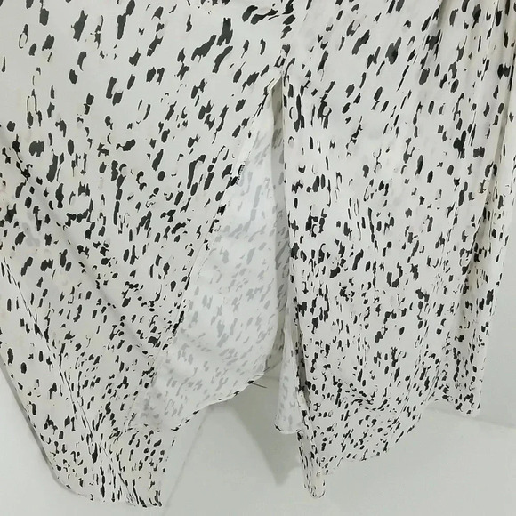 Shona Joy Black and White Asymmetrical Dress - Picture 12 of 16